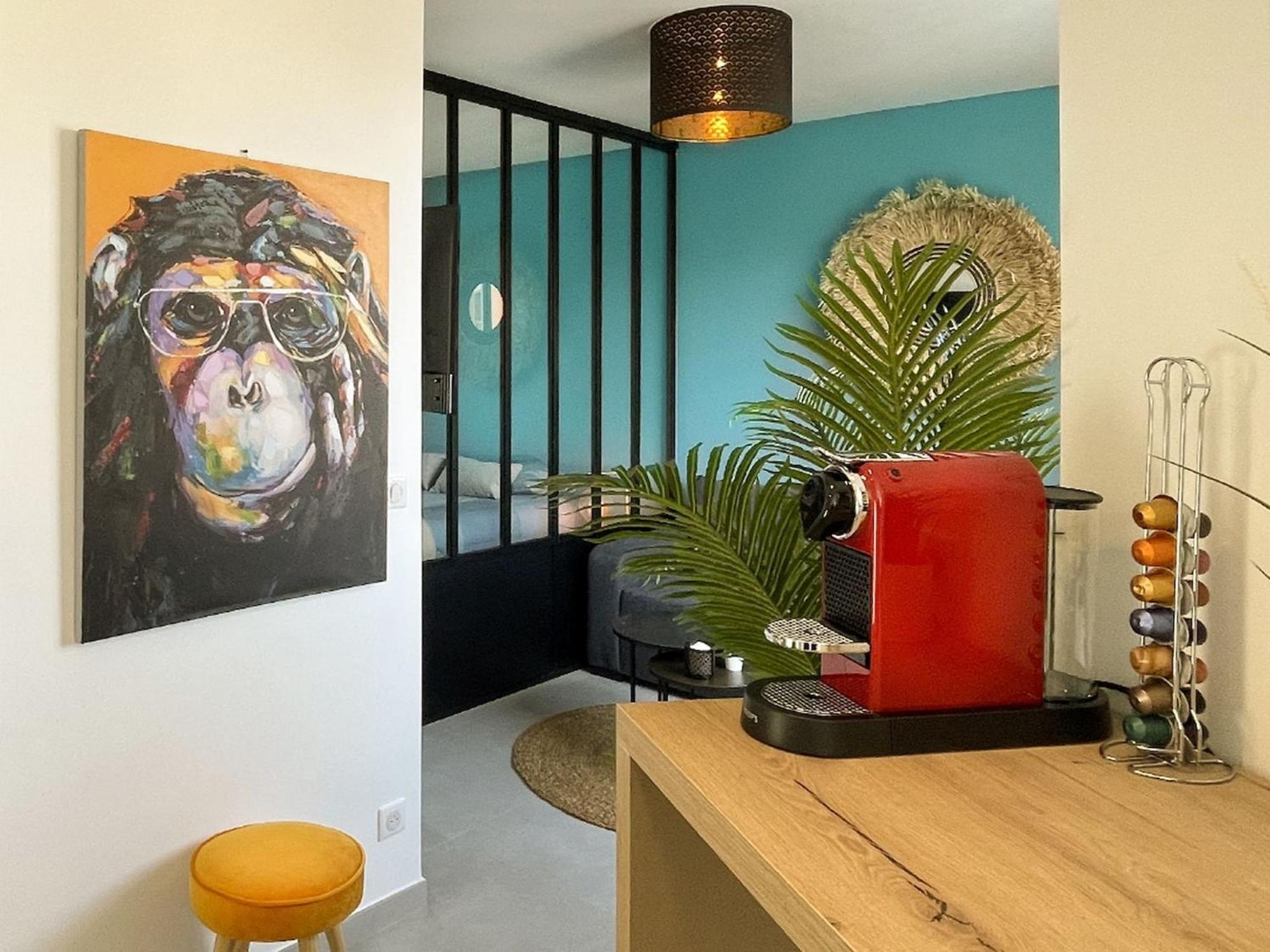 Homey Superchill - Appartement Moderne Et Tout Equipe - Netflix Et Wifi Inclus - Situe En Hyper-Centre - Proche Geneve 안마스 외부 사진